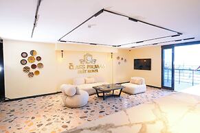 Class Premium Hotel
