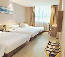 Sanyuan Hotel Wuling Square Store