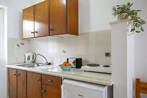 Searocco Studios & Apartments