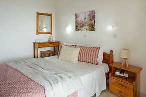 Searocco Studios & Apartments