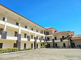 Grand Place Resort