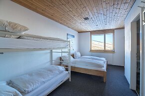 GALAAXY Mountain Hostel