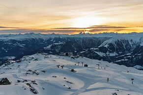 GALAAXY Mountain Hostel