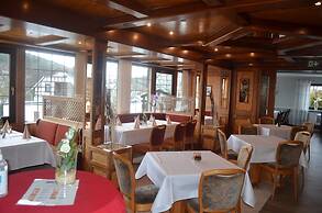 Landgasthof Zum Burghof