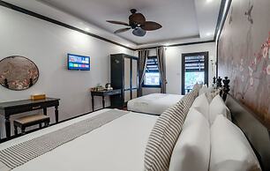 Vang Luang Hotel