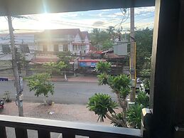 Vang Luang Hotel