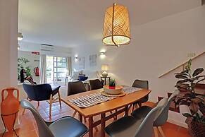 Marina Family Duplex with Pool