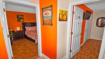 Orange Cove Heated Pool Oasis of Calm - Look