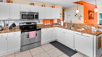 Orange Cove Heated Pool Oasis of Calm - Look