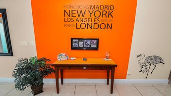 Orange Cove Heated Pool Oasis of Calm - Look