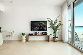 Panoramic Sea View Escape by Sea N' Rent