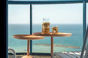 Panoramic Sea View Escape by Sea N' Rent