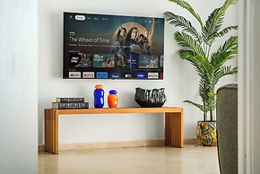 Panoramic Sea View Escape by Sea N' Rent