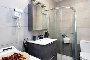 Iliopetra House 1 - Corfu Poolside Retreat