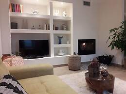 Iliopetra House 2 - Corfu Retreat With Jacuzzi