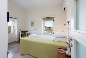 Iliopetra House 2 - Corfu Retreat With Jacuzzi