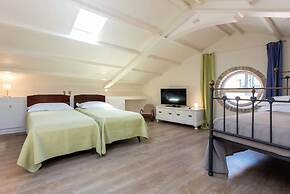 Iliopetra House 3 - Corfu Poolside Retreat