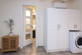 Iliopetra House 3 - Corfu Poolside Retreat