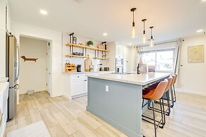 4 Mi to Dtwn: Home w/ Fire Pit & Patio in Tempe