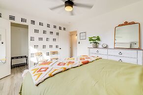 4 Mi to Dtwn: Home w/ Fire Pit & Patio in Tempe