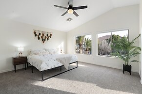 5 BD Gilbert Home 4 Min to Downtown