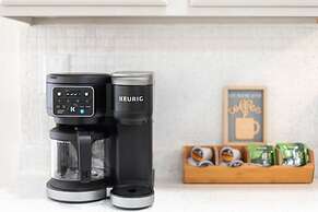 5 BD Gilbert Home 4 Min to Downtown