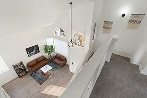 5 BD Gilbert Home 4 Min to Downtown