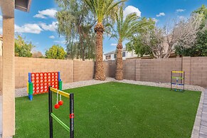 5 BD Gilbert Home 4 Min to Downtown