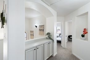 5 BD Gilbert Home 4 Min to Downtown