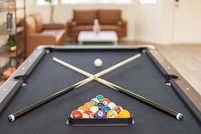 5 BD Gilbert Home 4 Min to Downtown