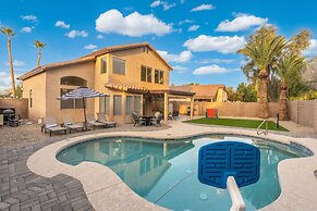 5 BD Gilbert Home 4 Min to Downtown