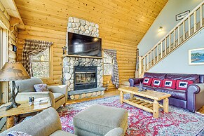 Private Hot Tub & Sauna: Bryant Pond Retreat!