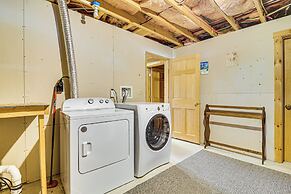 Private Hot Tub & Sauna: Bryant Pond Retreat!