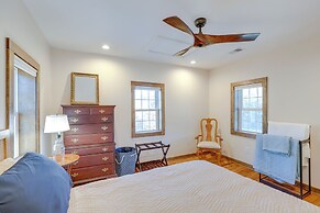 2 Blocks to Appalachian Trail: Updated Cabin!