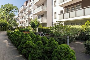 Lion Apartments - The Wave