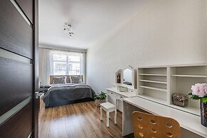 Lion Apartments - The Wave