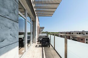 Lion Apartments - The Wave