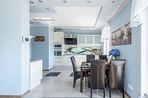 Lion Apartments - The Wave