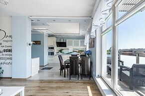 Lion Apartments - The Wave