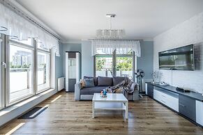 Lion Apartments - The Wave