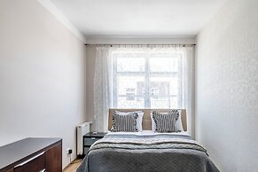 Lion Apartments - The Wave