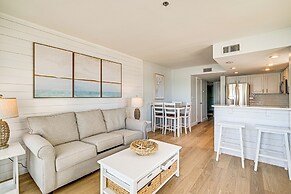 Pool & Beach Access: Scenic Murrells Inlet Condo!