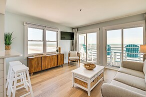 Pool & Beach Access: Scenic Murrells Inlet Condo!