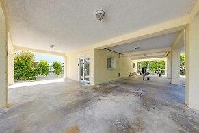 Half-mi to Boat Ramp: Canal-front Florida Keys Gem