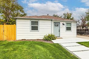 < 1 Mi to Olde Town Arvada: Home w/ Patio!