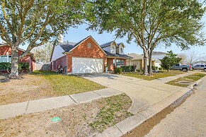 Family Gem w/ Fire Pit & Fenced Yard in Houston