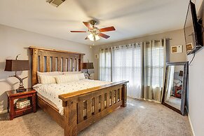 Family Gem w/ Fire Pit & Fenced Yard in Houston