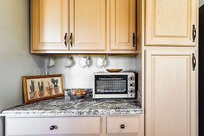 Bring A Pet: Family Home w/ Yard in Pen Argyl!