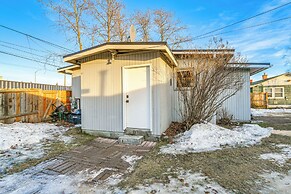 Close to Downtown & Parks: Modern Anchorage Home