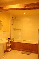 Henllys Estate B&B